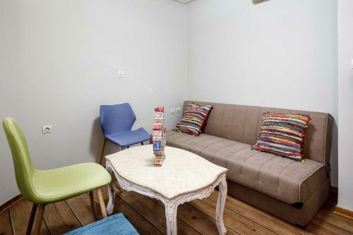 Hostal Kapodistrias Hotel
