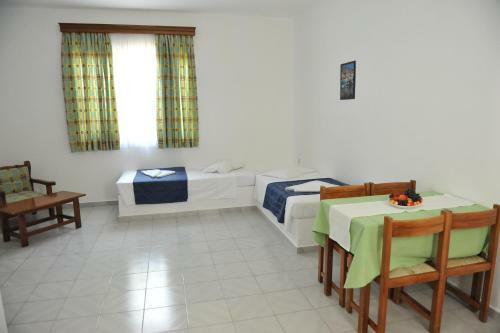 Hotel Maritime