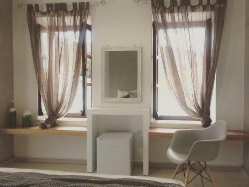 Blue Eye Apartment