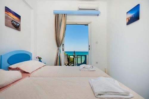 Tripodis Apartments
