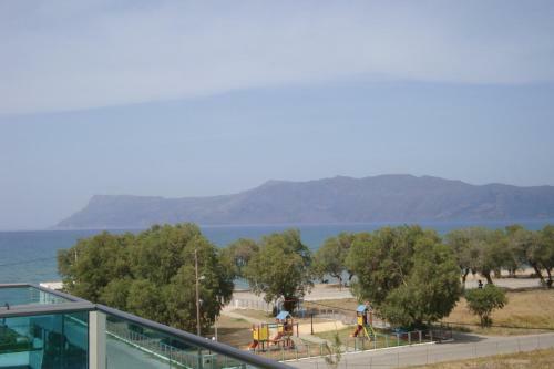 Aparthotel Crystal Bay Hotel