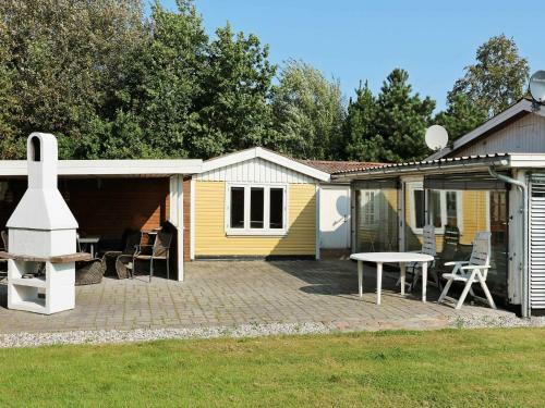 Holiday Home T�tmosen