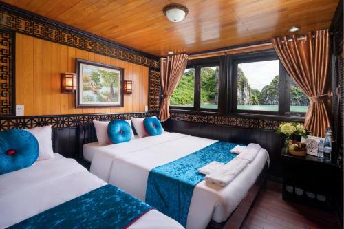 Swan Boutique Cruises
