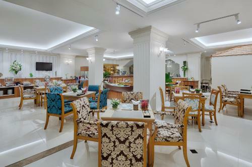 Silverland Sil Hotel & Spa
