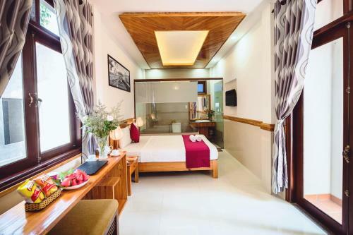 Riverside Plum Garden Homestay