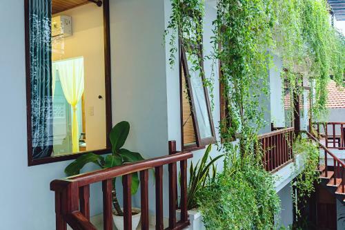 Riverside Plum Garden Homestay