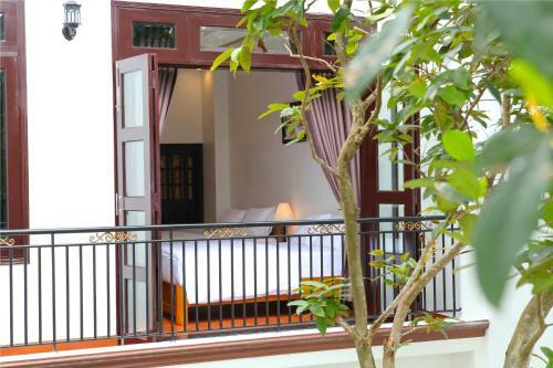Blue Lake Homestay
