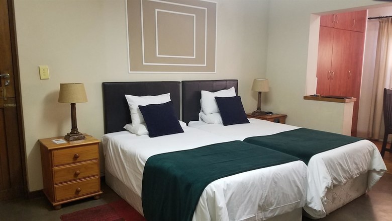 Hostal Ocean Park Guest House