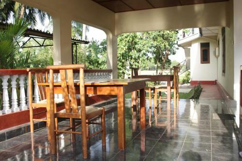 Hostal Sunshine Tourist Rest