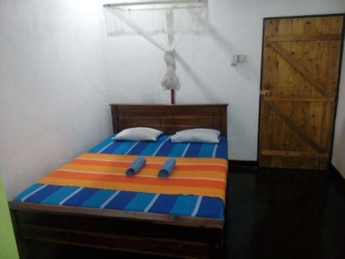 Lake House Homestay