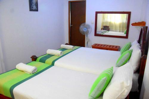 Hostal Villa Nature Park