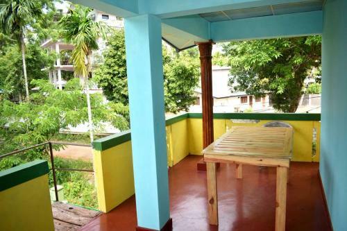 Hostal Villa Nature Park
