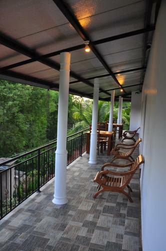 Rajarata Lodge