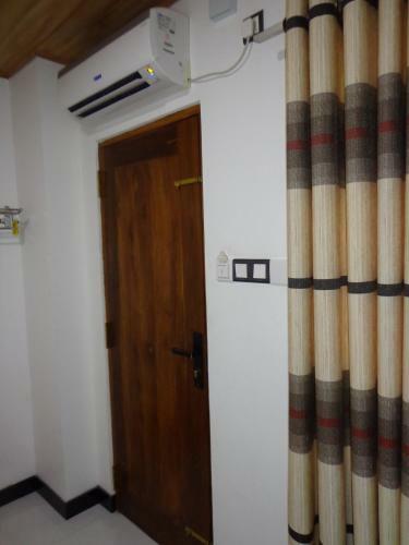 Hotel Rajarata Reach Resort
