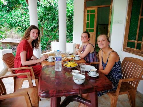 Hostal Thuru Sisila Resort