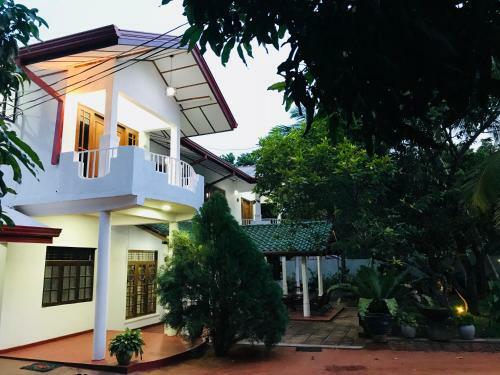 Hostal Pearl House Resort