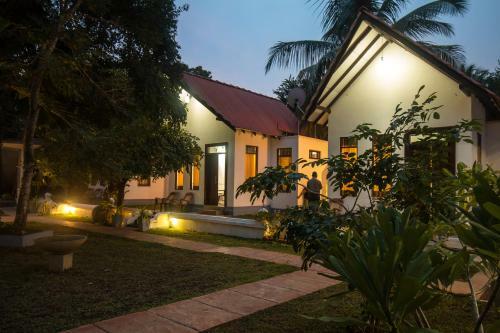 Hotel Muragala Holiday Resort
