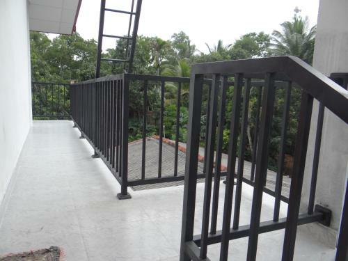 Kumudu Holiday Home
