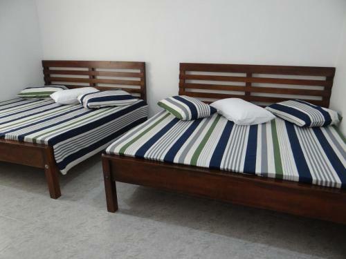 Kumudu Holiday Home