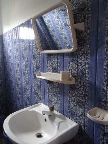Kumudu Holiday Home