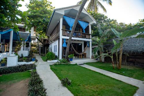 Hotel Water Edge Arugambay