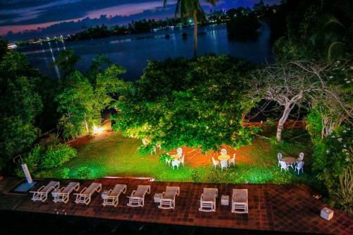 Hotel Waterside Bentota