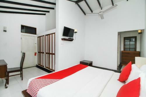 Hotel Oyo 103 Lavinia Villa