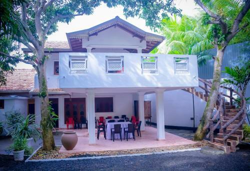 Albergue Tamarind Moon