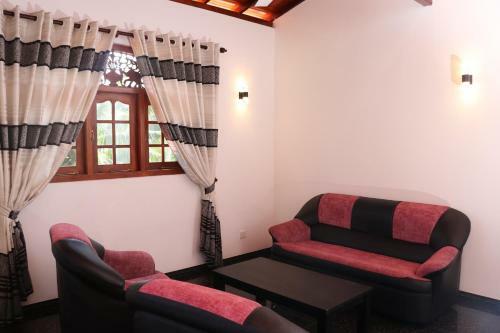 Hostal Villa Sureka