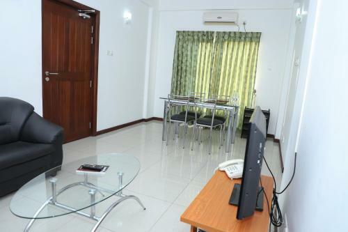 Tulasi Mahal Aparthotel