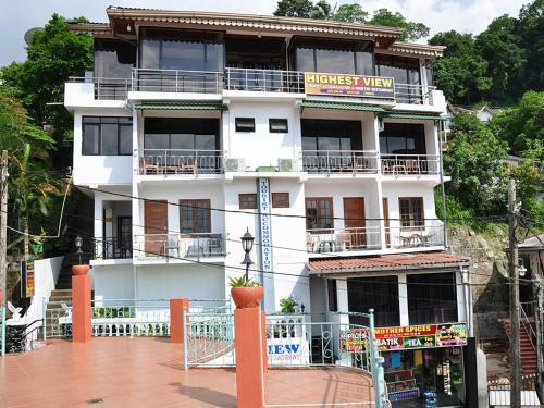Hostal Highest View