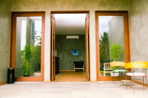 Hotel Ballena Regency