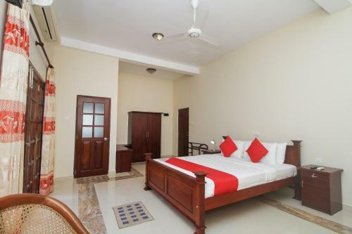 Hostal Oyo 579 Little Villa