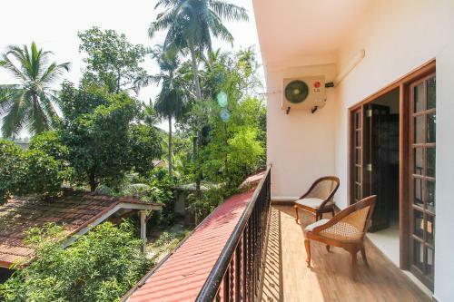 Hostal Oyo 579 Little Villa