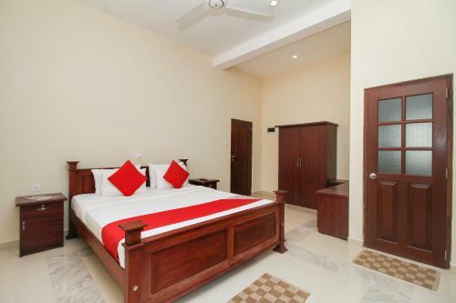 Hostal Oyo 579 Little Villa