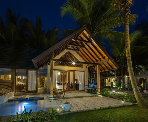 Hotel Ayana Sea