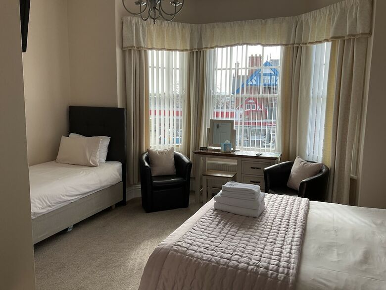 Hostal Glenora Guest House