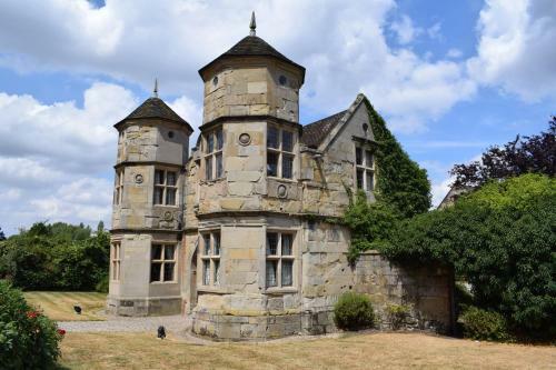 Mercure Telford Madeley Court Hotel
