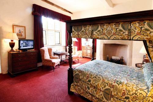 Mercure Telford Madeley Court Hotel