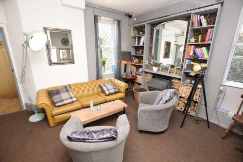 Tintagel Arms Hotel