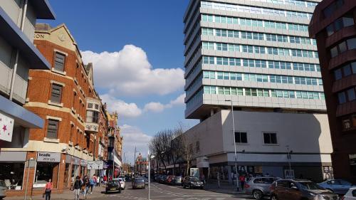 Al City Center Serviced Apartments