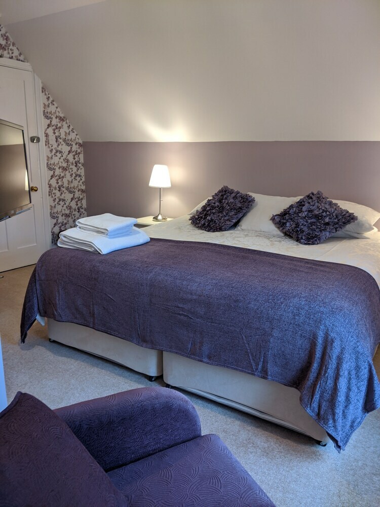 Bed & Breakfast Lee House