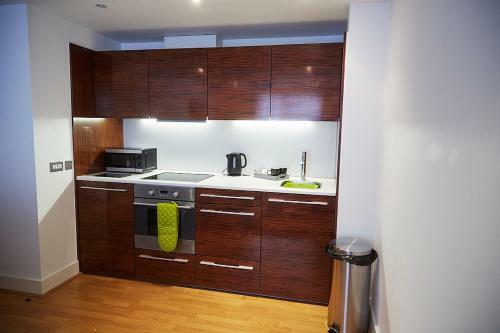 Empire Serviced Apartments