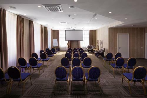 Iris Art Hotel