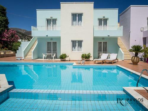 Mari Apartments
