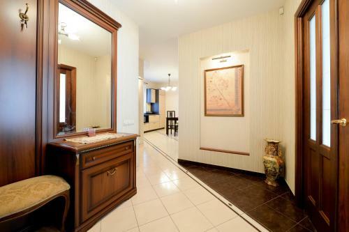 Apartamento Five Stars Luxury On Revolution Square