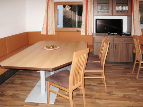 Apartment Haus Edelweiss (Mho527)