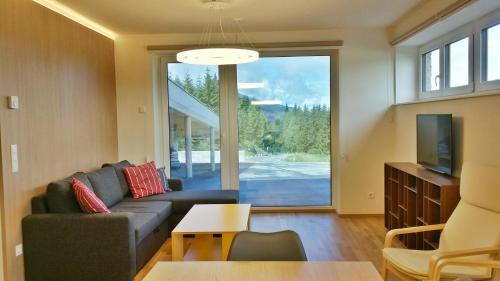 Fastenberg Apartments - Ski In/ski Out