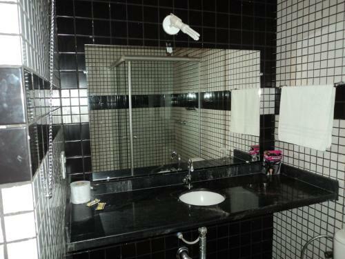 Hostal Pousada Monte Das Colinas