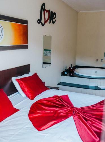 Hostal Pousada Monte Das Colinas